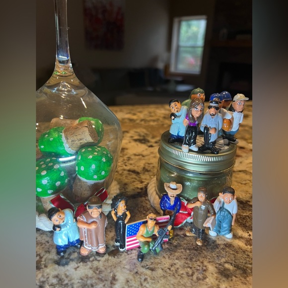 VERY RARE 19 Homies!!!!!! 2000 EDITION! MINT CONDITION!! - Picture 10 of 14